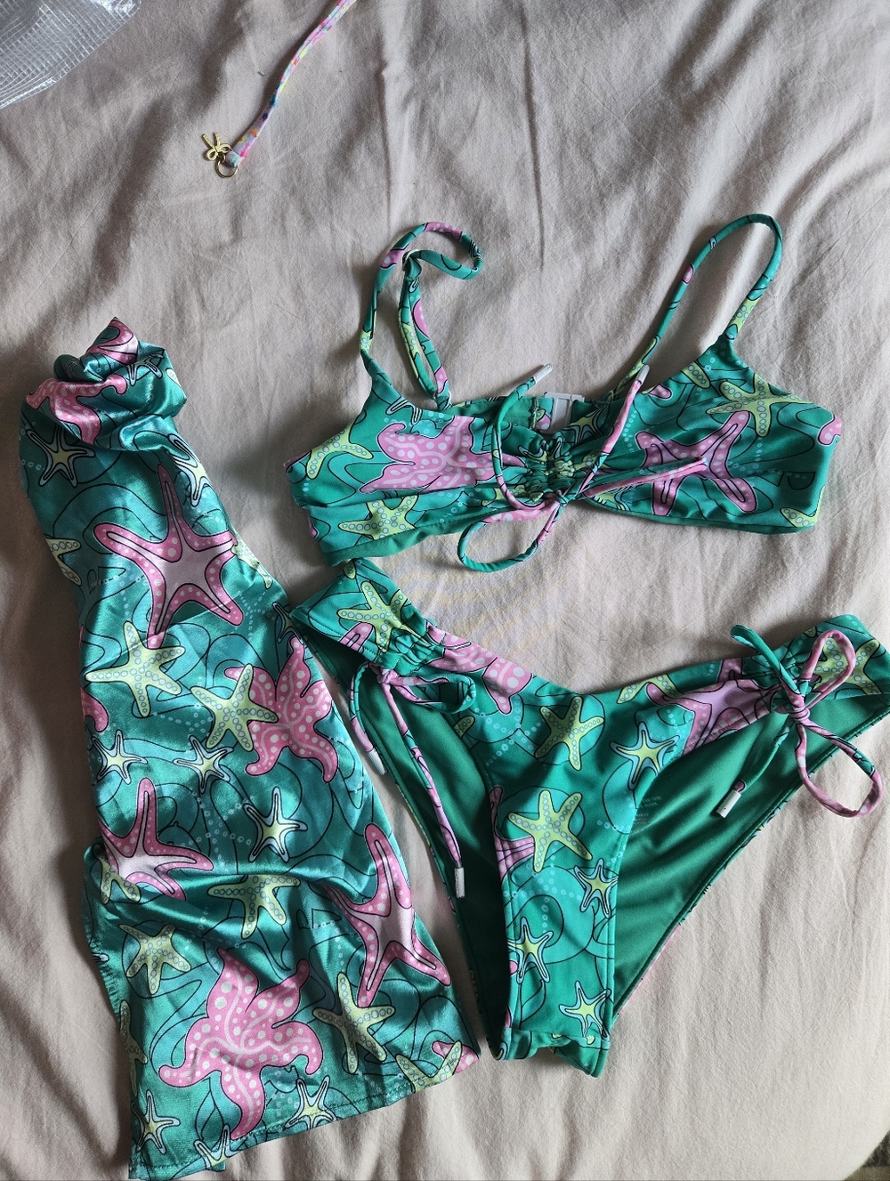 NWOT Blackbough Starfish Bikini And Coverup
